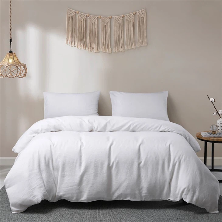 ผ้านวมผ้านวมสีขาวราชินี